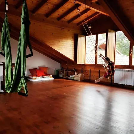 Casa Cosaratu, 2-9 Personas * Borines